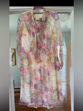 Vintage 70’s Saks Fifth Avenue chiffon floral dress.  Size medium.
